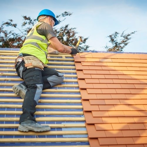 Expert Roof Repair Services in Hialeah Gardens, FL