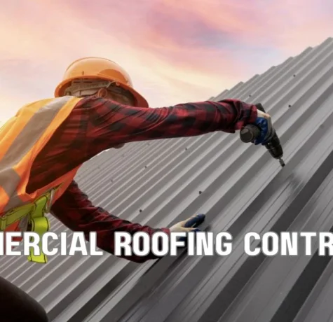 Commercial roofing contractor inspecting a flat roof on a Florida commercial building using a roof inspection checklist, checking drainage, flashing, seams, and rooftop equipment under clear daylight.